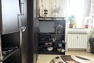 Garsoniera Complet Mobilata si Utilata, Etaj 1, zona Palas - 1