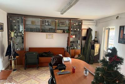 Casă cu 7 camere cu Teren 100 Mp în Eroii Revoluției - 9