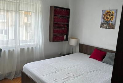 Inchiriez apartament 3 camere | UMF | Decomandat | strada Viilor - 6