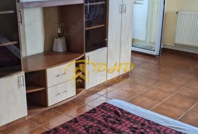 Garsoniera pietonal Lapu?neanu - 2