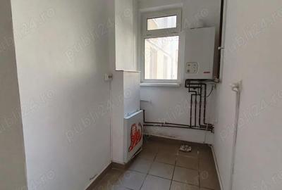 Spațiu comercial, de 32 mp, în Dacia - 9