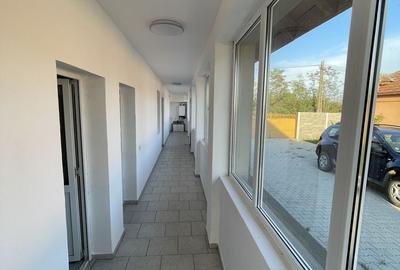Casă cu 2 camere cu Teren 500 Mp în Central - 2