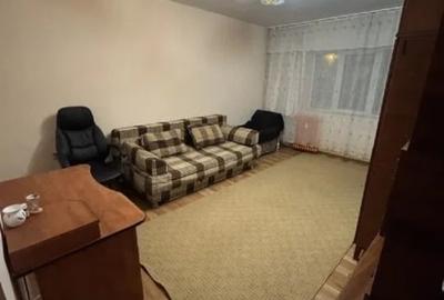 Apartament cu 2 camere decomandat în Nicolina - 2