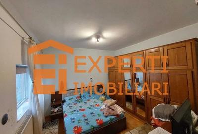 Casa situata in zona Bratianu din caramida - 7