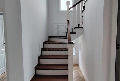 Duplex cu 5 camere cu Canalizare în Moșnița Nouă - 8