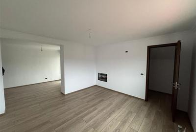 Vila deosebita Parter + Mansarda de vanzare in Odobesti - 28