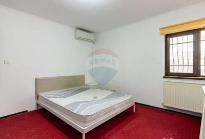 Spațiu comercial, de 374 mp, în Central - 14