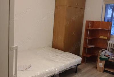 Garsonieră semidecomandată în Titan