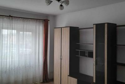 Apartament cu 2 camere decomandat în Păcurari - 3