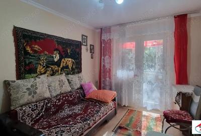Apartament cu 2 camere în Micro 15