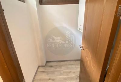 Spațiu comercial, de 70 mp, în Central