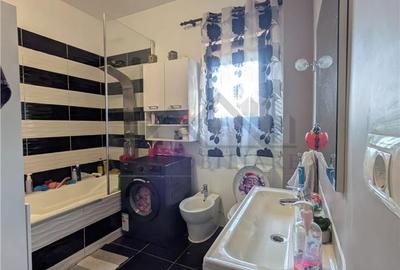 Casă cu 4 camere cu Teren 750 Mp în Breazu - 4