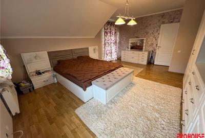 Casă cu 5 camere cu Teren 700 Mp în Gherăiești - 7