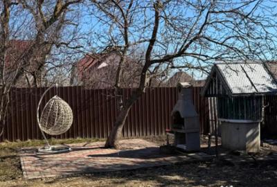 Casă cu 2 camere cu Teren 1100 Mp în Horodnic - 2