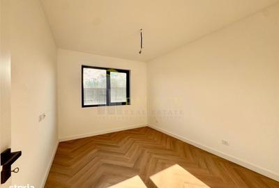 Casă cu 4 camere cu Teren 500 Mp în Central - 18