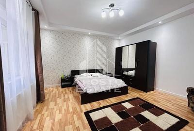 Apartament 3 camere, 2 bai si loc de parcare in curte in zona Sinaia.