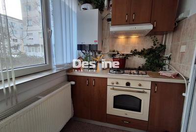 Apartament cu 3 camere decomandat, mobilat în Păcurari - 9