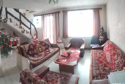 Casă cu 3 camere cu Teren 136 Mp în Central - 1