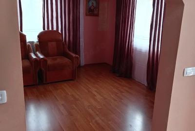 Casă cu 1 camere cu Teren 2500 Mp în Tulnici - 3