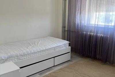 Apartament cu 3 camere semidecomandat, mobilat în Apărătorii Patriei - 3