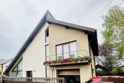 Casă cu 6 camere cu Teren 500 Mp în Rediu - 1