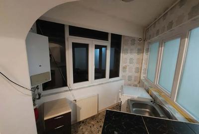 Apartament cu 2 camere decomandat în Mioriței - 4