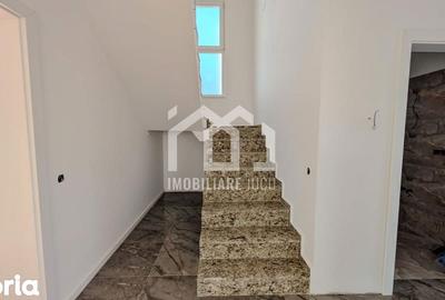 Casă cu 5 camere cu Teren 500 Mp în Jucu - 12