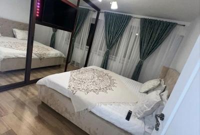 Apartament cu 2 camere decomandat în Palazu Mare - 4