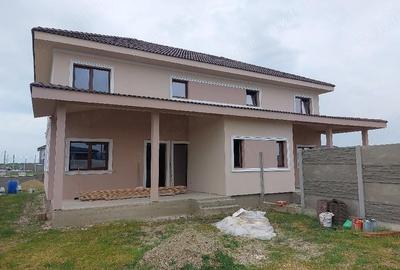 Casă cu 3 camere cu Teren 337 Mp în Moșnița Nouă - 2