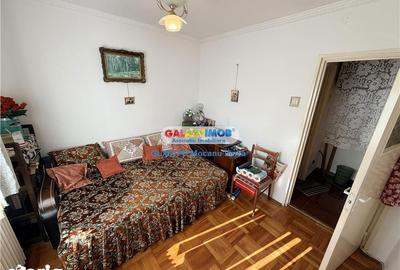 Apartament cu 3 camere semidecomandat, mobilat în Vest - 6
