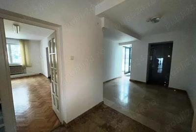 Baneasa - Strada Garlei imobil D+P+2 renovat 523 mp utili 644 teren - 2