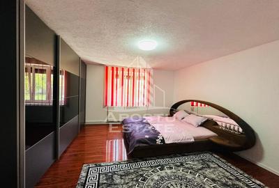 Casă individuală cu 3 camere cu Teren 1.8400000333786 Mp în Olari - 1