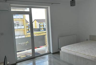 Bloc nou,et II, decomandat, mobilat, Calea URSENI. - 19