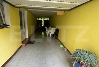 Casă cu 7 camere cu Teren 300 Mp în Titulescu - 5
