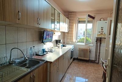 Garsonieră decomandată în Central - 5