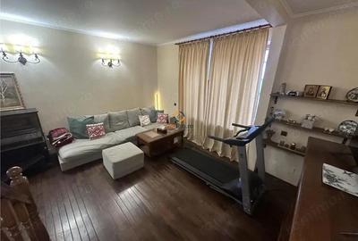 Casă cu 1 camere cu Teren 300 Mp în Central - 3