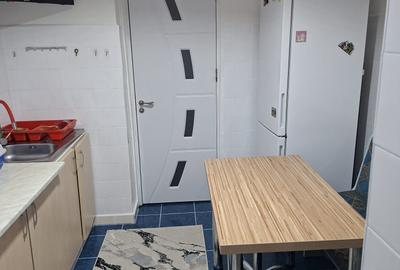 Apartament cu 2 camere în Micro 18 - 1