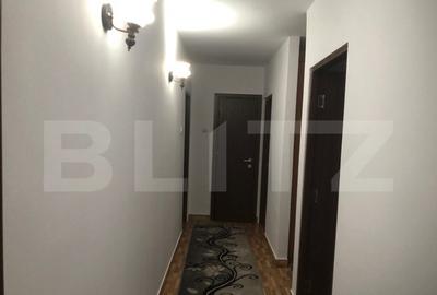Apartament cu 4 camere semidecomandat, mobilat în Micro 14 - 11