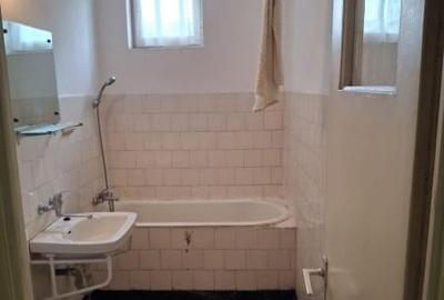 2 camere Semidecomandat , Abator , Et.3/4 ,49mp , necesita renovare - 4