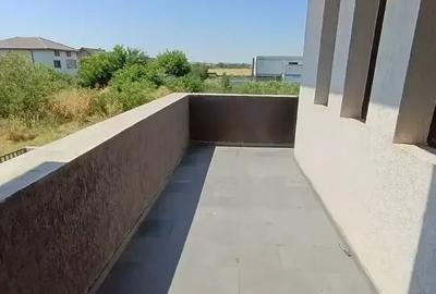 Vila Noua De Vanzare 4 Camere Afumati | Curte 300 MP - 13