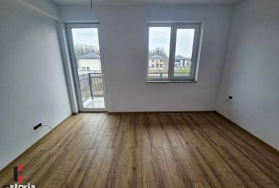 Casă cu 4 camere în Pasărea - 14