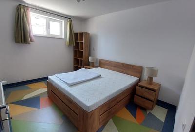 Inchiriez apartament - 3