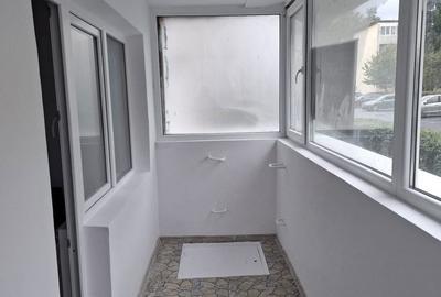 Apartament cu 2 camere semidecomandat în Florilor - 11