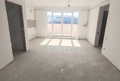 Apartament cu 3 camere semidecomandat în Sud - 11