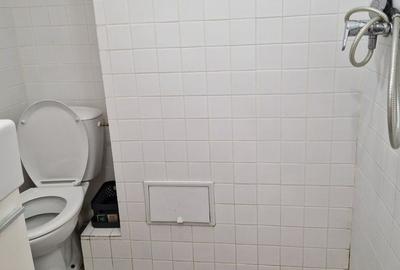 Garsonieră semidecomandată în Universitate