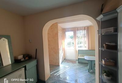 Apartament cu 3 camere si spatiu comercial de vanzare in Reghin str. Fagarașului - 6