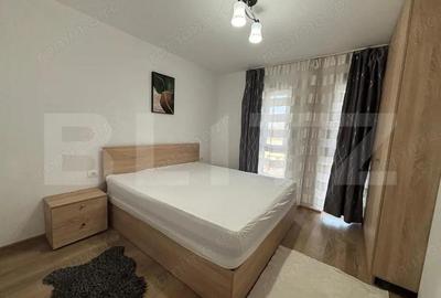 Apartament cu 3 camere decomandat în Aradului