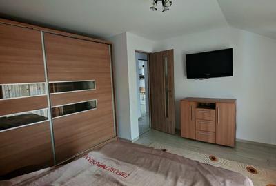 Casă cu 4 camere cu Canalizare în Central - 17