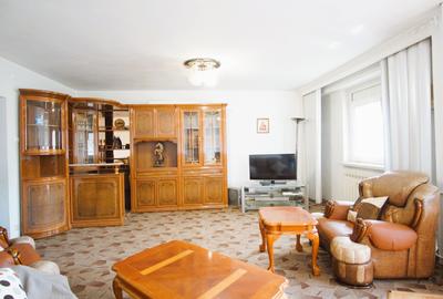 Apartament cu 3 camere decomandat, mobilat în 13 Septembrie - 3