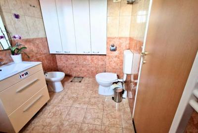 De vanzare Apartament 3 camere, Trivale - 11